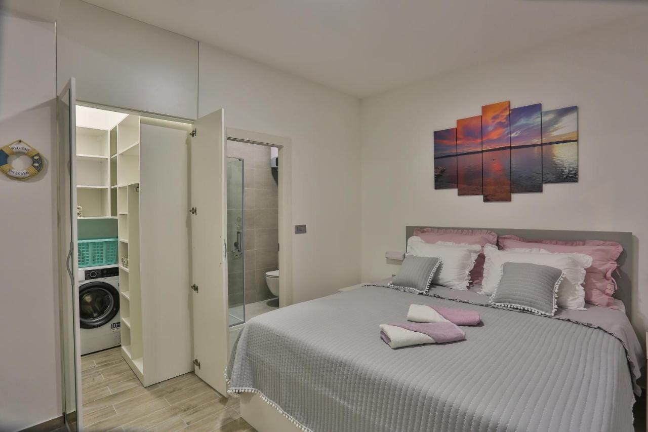 Apartments Maris Kastela Bagian luar foto