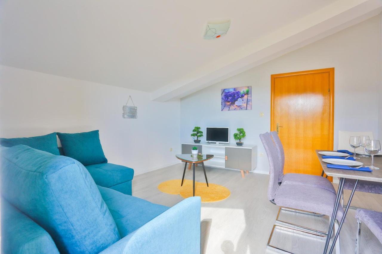 Apartments Maris Kastela Bagian luar foto