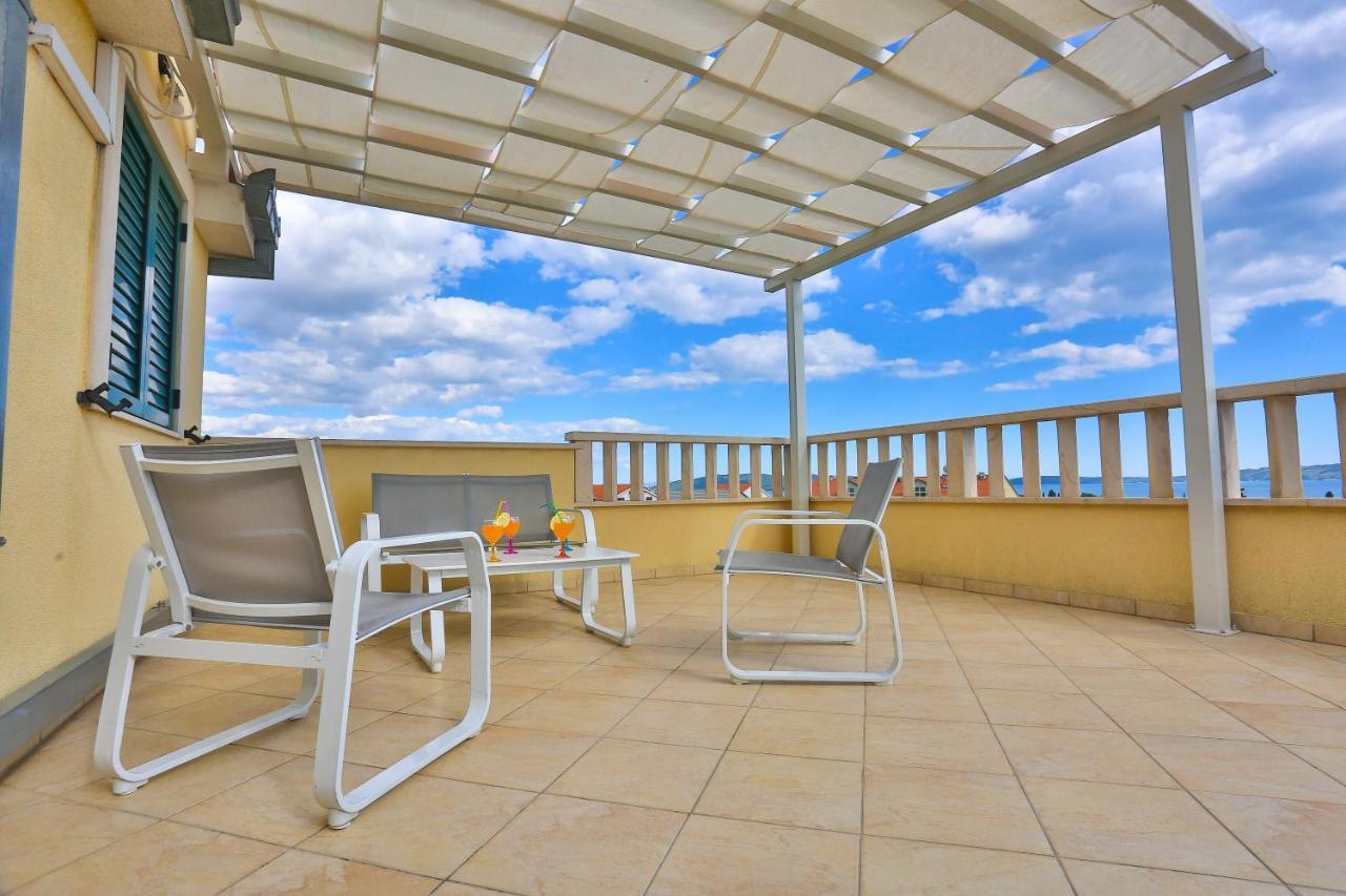 Apartments Maris Kastela Bagian luar foto