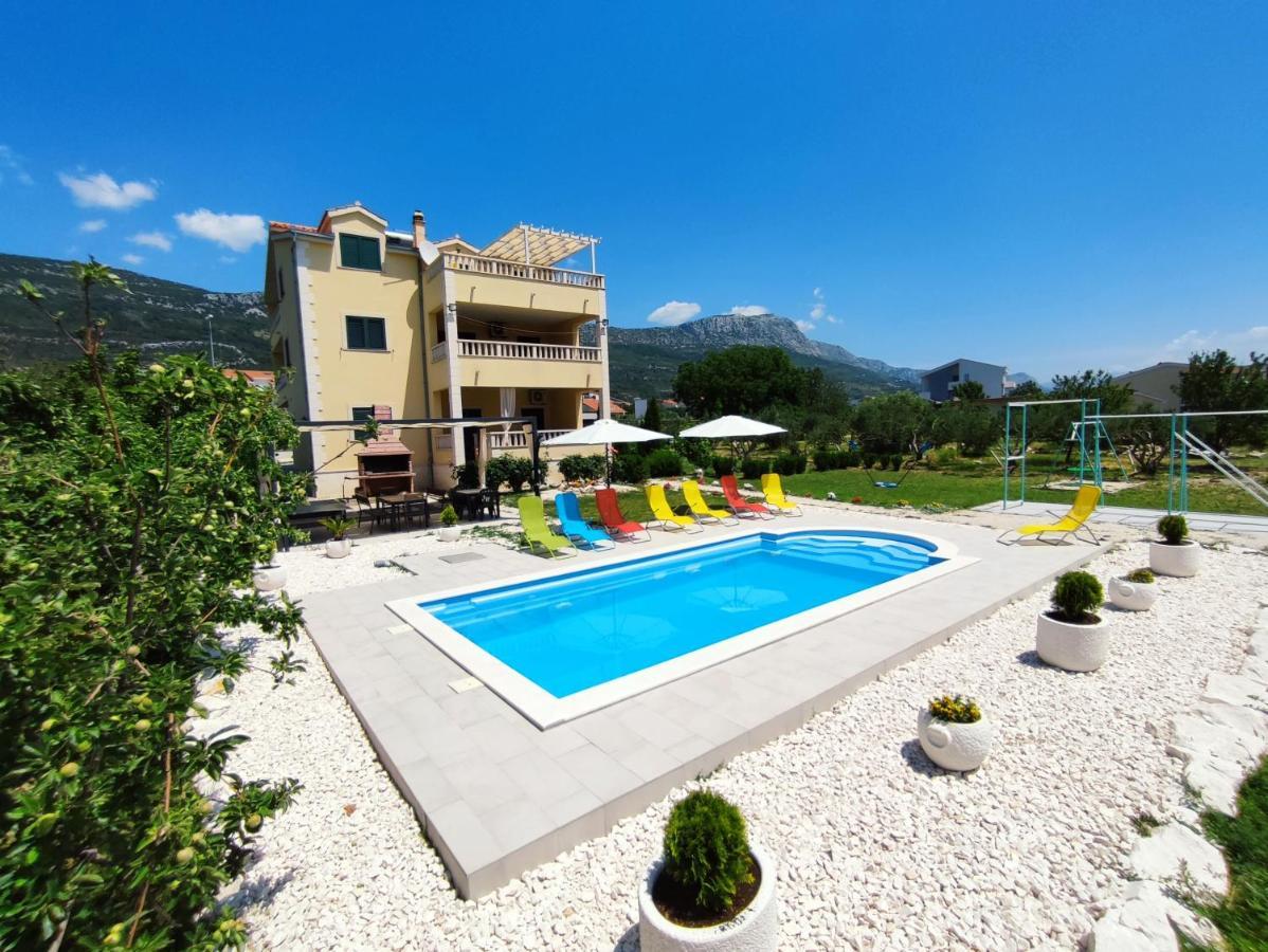 Apartments Maris Kastela Bagian luar foto